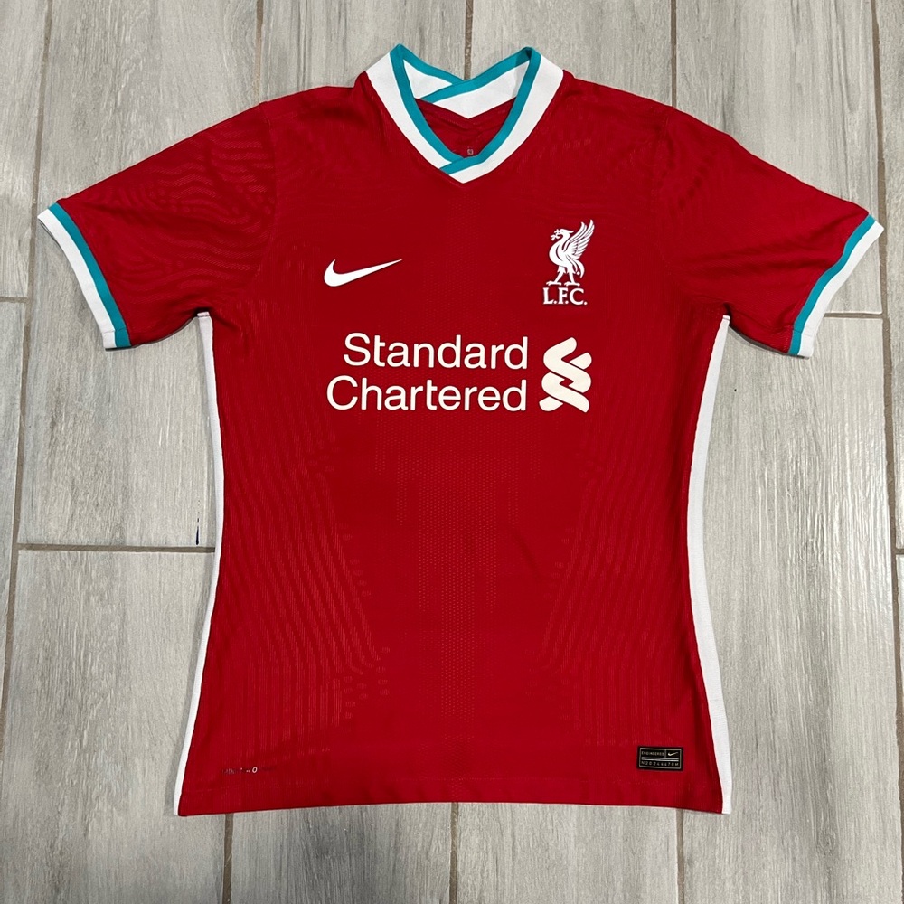 Player version Liverpool FC 2020/21 home shirt - red and white